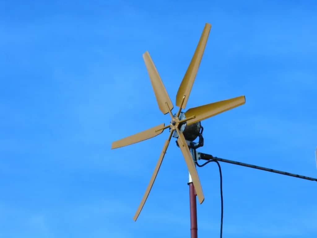 Jak zrobić łopaty do elektrowni wiatrowej - proste metody i porady